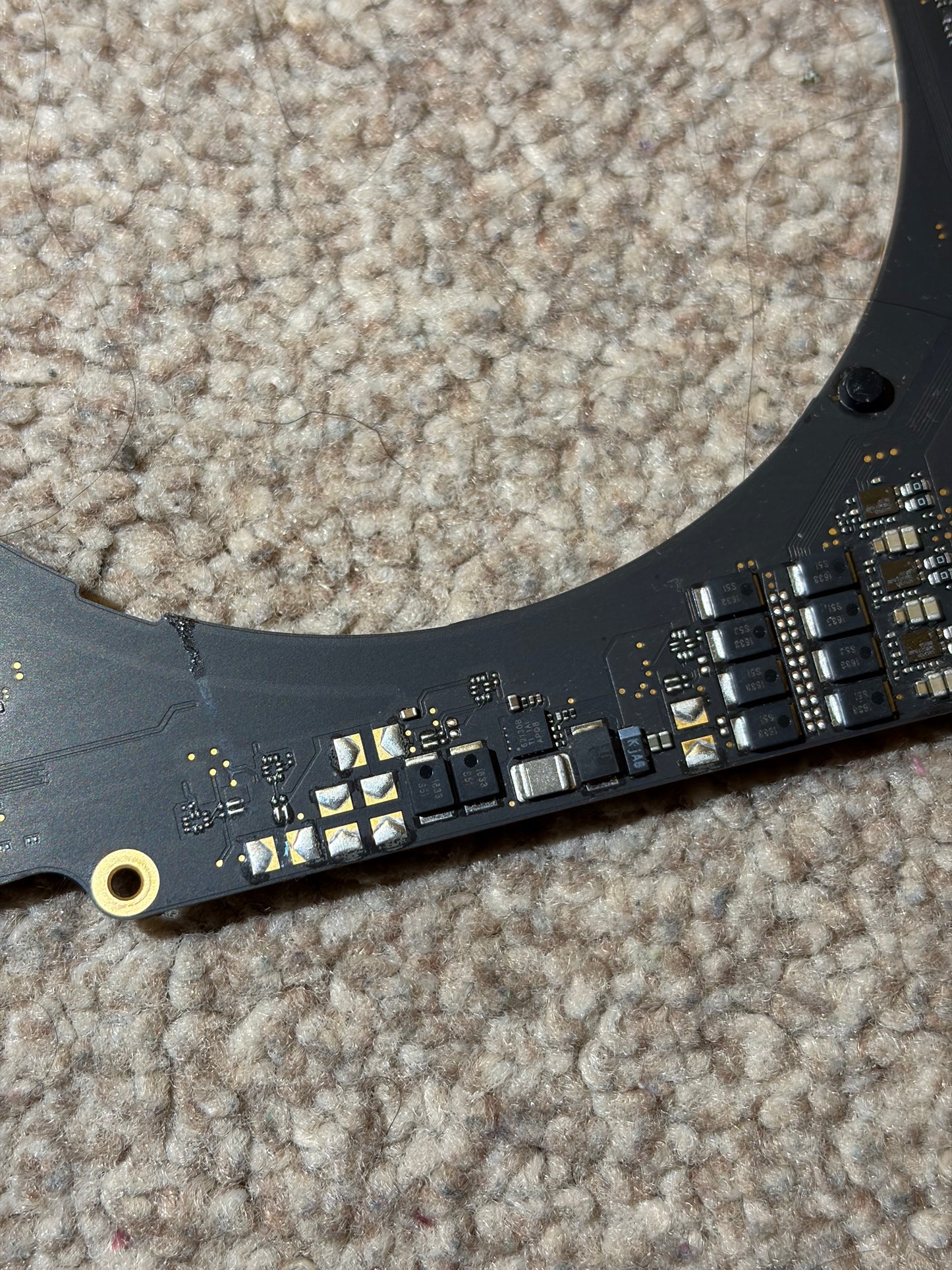 Apple Macbook Pro 16 inch M1 Pro Logic Board - FAULTY/NO POWER!