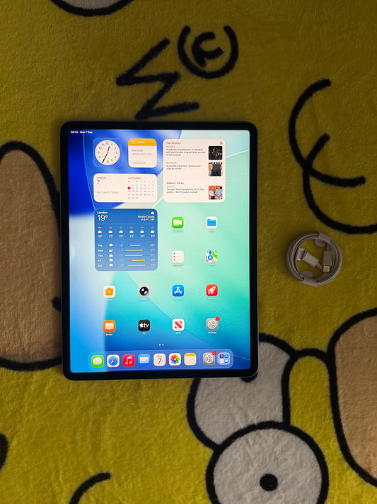Apple iPad Air 13 inch M2 (2024) 128gb WiFi/Cellular - Fully Working