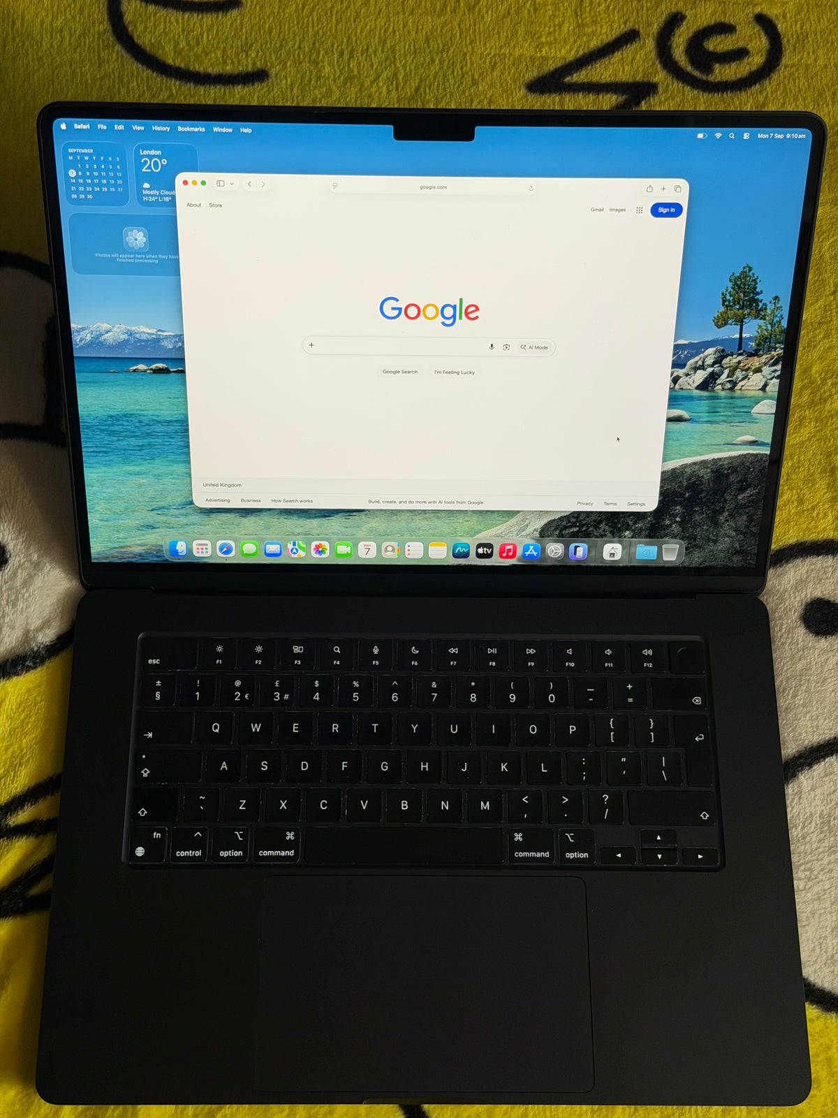 Apple Macbook Air 15 inch 2023 - M3, 8gb RAM, 512gb SSD.