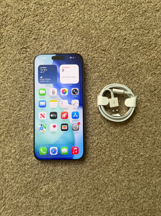 Apple iPhone 16 Pro MAX - 256gb Gold (eSIM Only - Unlocked). Faulty Camera!