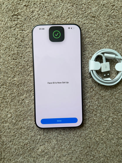 Apple iPhone 16 Pro MAX - 256gb Gold (eSIM Only - Unlocked). Faulty Camera!