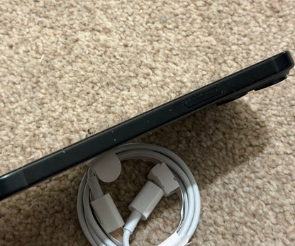Apple iPhone 15 - 128gb Black (Unlocked)