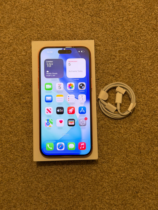Apple iPhone 17 Pro Max - Cosmic Orange - 256gb (Unlocked) - Faulty Front/Rear Cameras!
