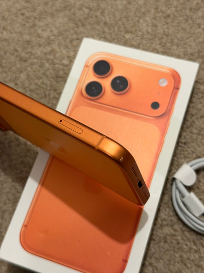 Apple iPhone 17 Pro Max - Cosmic Orange - 256gb (Unlocked) - Faulty Front/Rear Cameras!