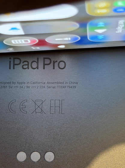 Apple iPad Pro 11 inch 4th Gen (2022) WiFi/Cellular - No Power/Faulty!
