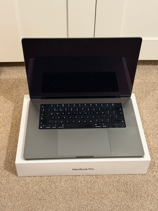 Apple Macbook Pro 16 inch 2021 - M1 Pro, 16gb RAM, 1TB SSD - Faulty Screen/Working!