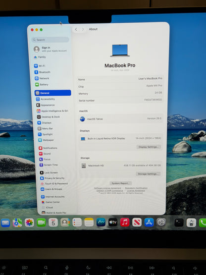 Apple Macbook Pro 14 inch 2025 - M4 Pro, 24gb RAM, 512gb SSD - Fully Working!