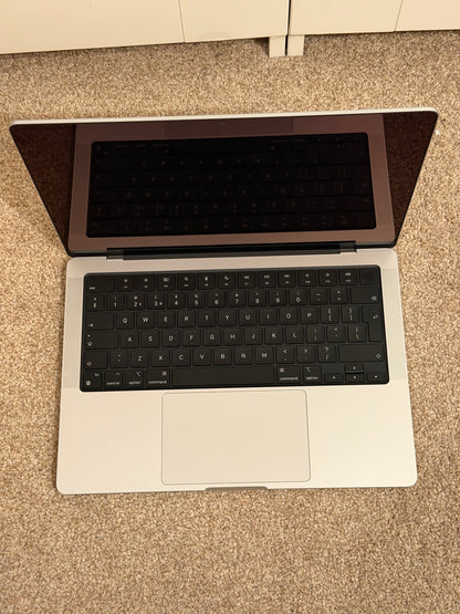 Apple Macbook Pro 14 inch 2025 - M4 Pro, 24gb RAM, 512gb SSD - Fully Working!