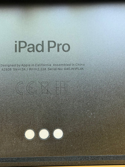 Apple iPad Pro 13 inch M4 (2024) 512gb WiFi/Cellular - Damaged Screen - FAULTY!