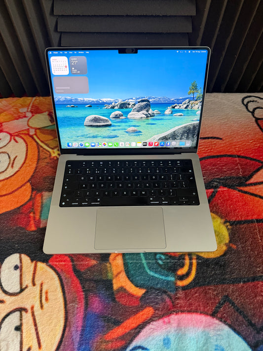 Apple Macbook Pro 14 inch 2023 - M2 MAX, 32gb RAM, 1TB SSD - MDM Bypassed.
