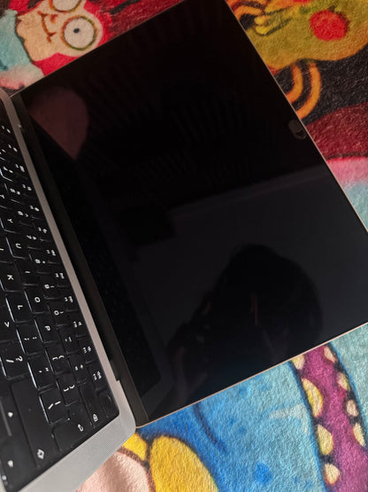 Apple Macbook Pro 14 inch 2023 - M2 MAX, 32gb RAM, 1TB SSD - MDM Bypassed.