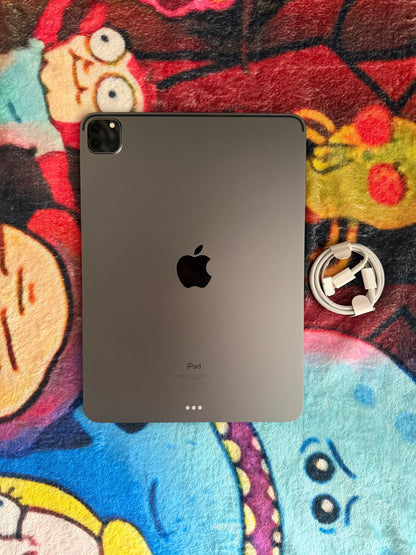 Apple iPad Pro 11 inch 3rd Gen (M1) 256gb WiFi - Grey. Fully Working!