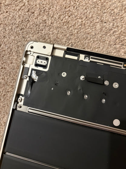 Apple Macbook Air 13 inch M2 (2022) - Keyboard/Screen ONLY - FAULTY!