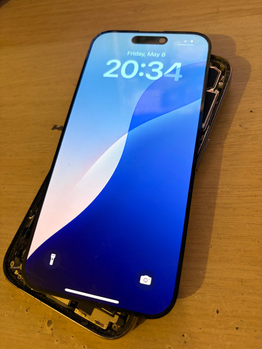 Apple iPhone 15 Pro Genuine Screen - Faulty/No Touch.