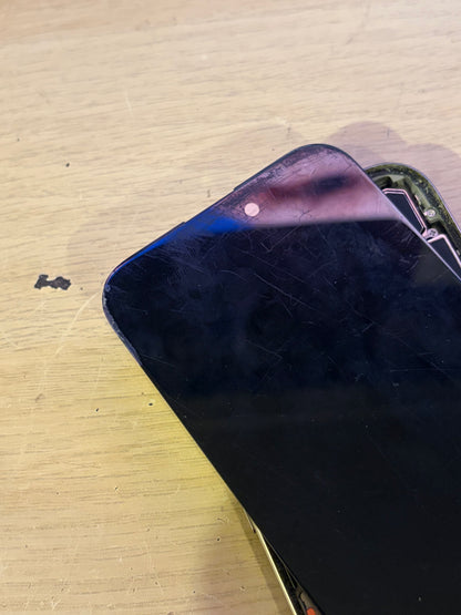Apple iPhone 15 Pro Genuine Screen - Faulty/No Touch.