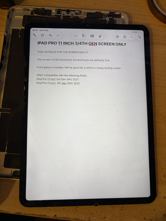Apple iPad Pro 11 inch 3rd/4th Generation LCD Screen - Cracked Glass / Fully Working.