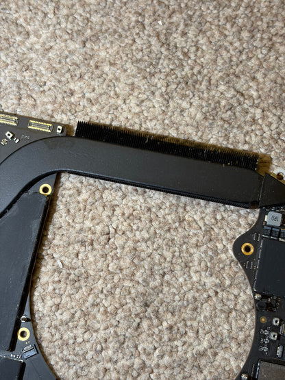Apple Macbook Pro 16 inch M1 Pro Logic Board - FAULTY/NO POWER!