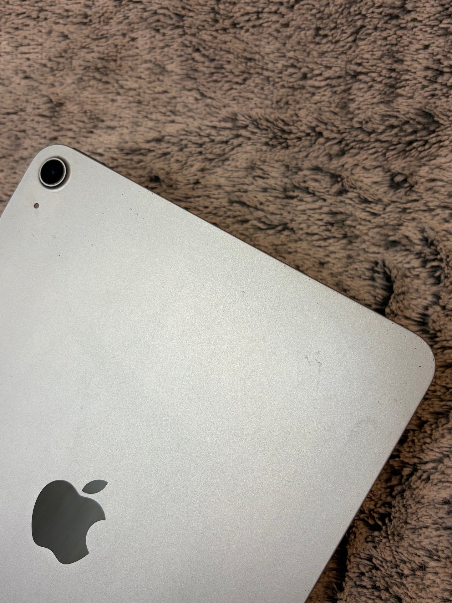 Apple iPad Air 4th Generation 256gb WiFi - Blue. Fully working.