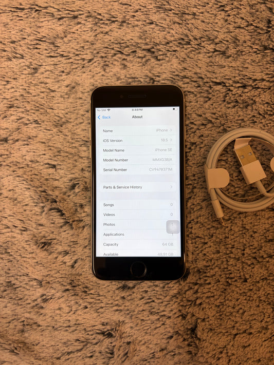 Apple iPhone SE 3rd Generation (2022) - 64gb. Faulty/Needs Repair.