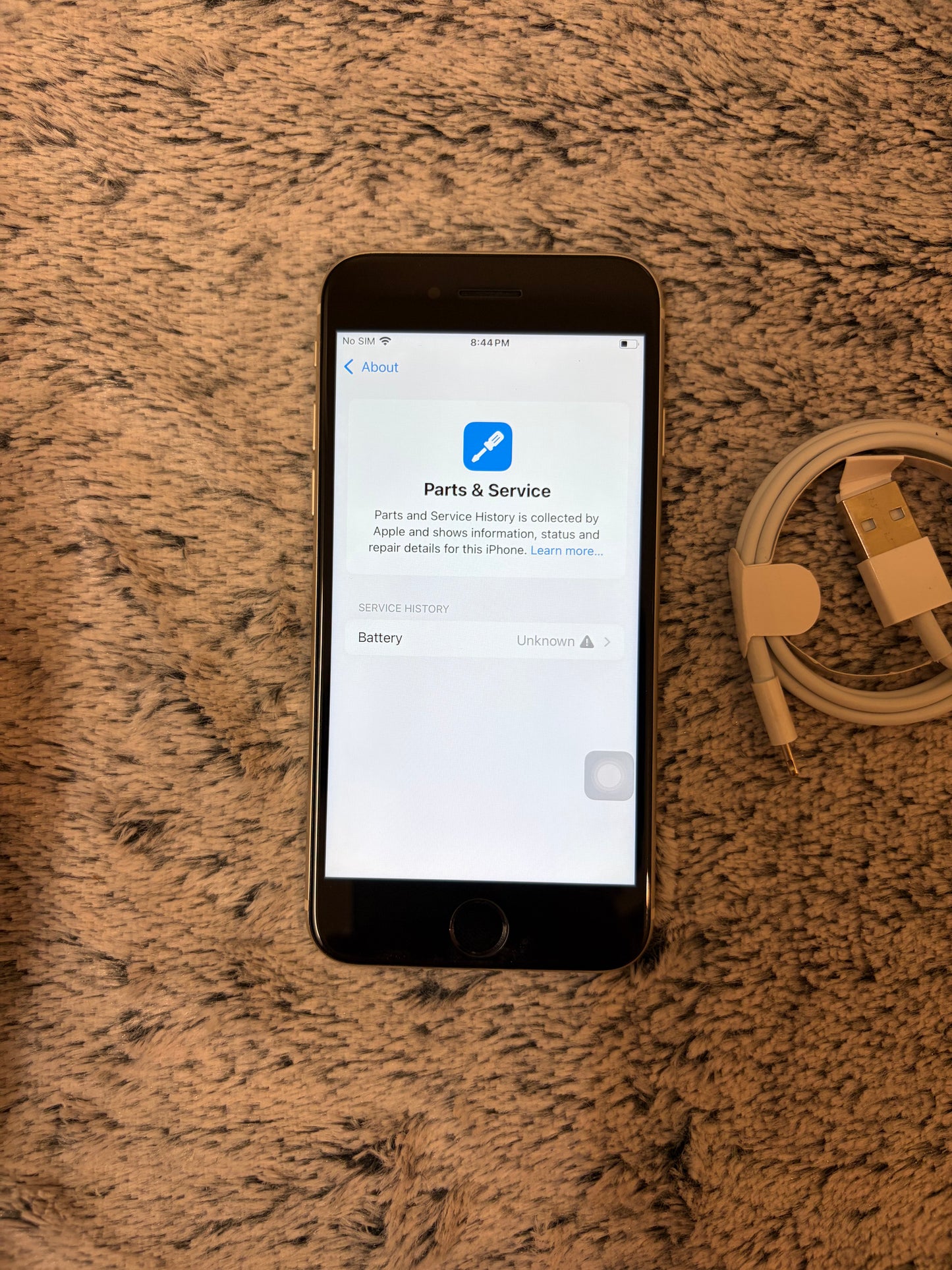 Apple iPhone SE 3rd Generation (2022) - 64gb. Faulty/Needs Repair.