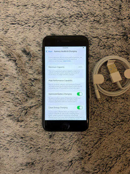 Apple iPhone SE 3rd Generation (2022) - 64gb. Fully Working!