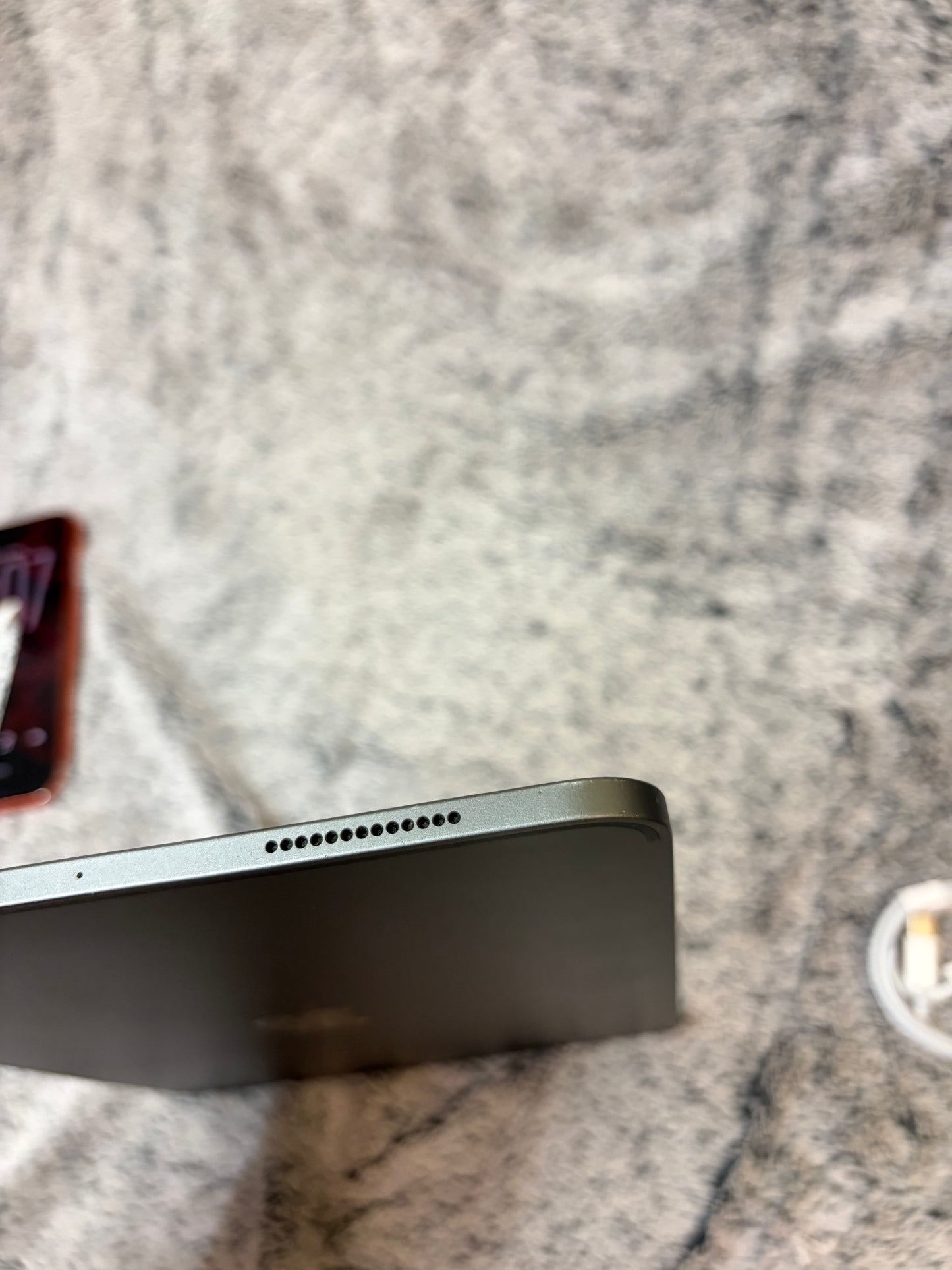 Apple iPad Pro 11 inch 2nd Gen 128gb WiFi - Faulty Unable to reset?