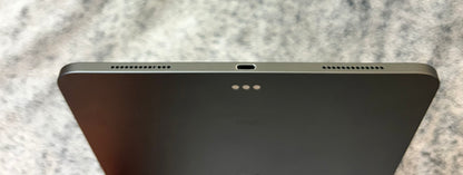 Apple iPad Pro 11 inch 2nd Gen 128gb WiFi - Minor Screen Fault - Fully Working!