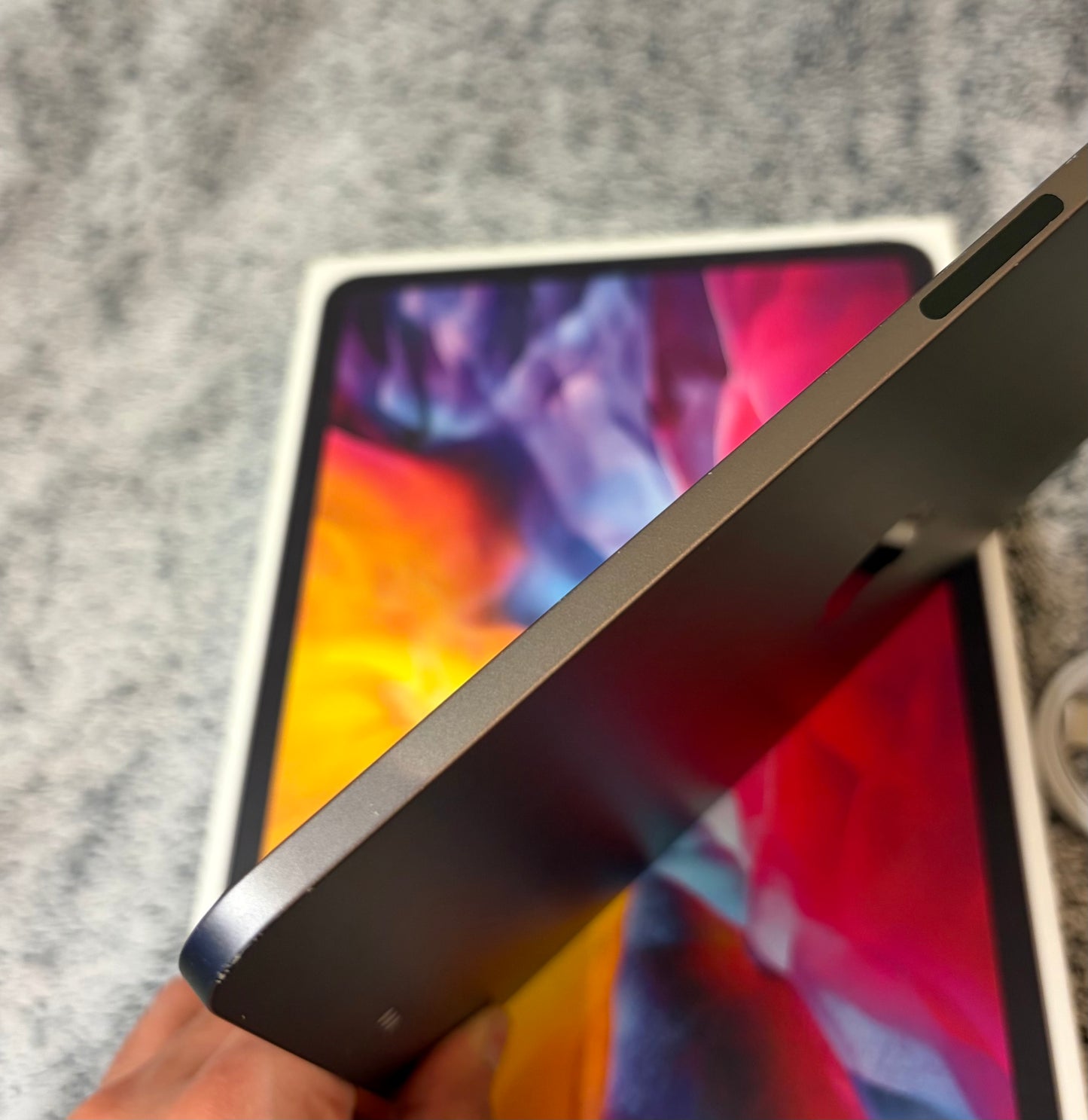 Apple iPad Pro 11 inch 2nd Gen 256gb WiFi - Fully Working - Boxed!