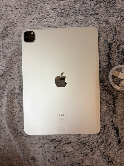 Apple iPad Pro 11 inch 3rd Gen (M1) 256gb WiFi - Damaged Screen/WiFi issue.