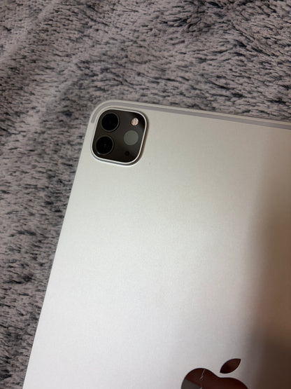 Apple iPad Pro 11 inch 2nd Gen 128gb WiFi. Fully Working - No Face ID.