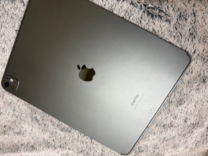 Apple iPad Pro 13 inch M4 (2024) 512gb WiFi/Cellular - Damaged Screen - REPAIR!