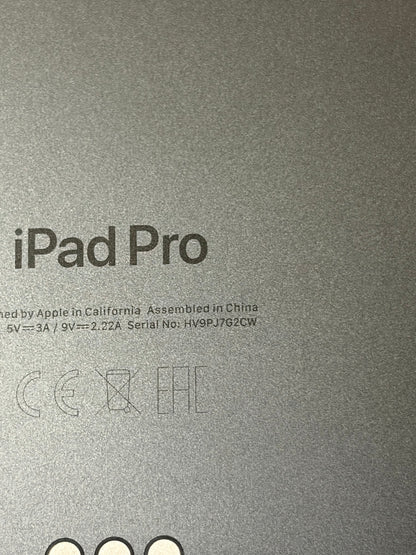 Apple iPad Pro 13 inch M4 (2024) 512gb WiFi/Cellular - Damaged Screen - REPAIR!
