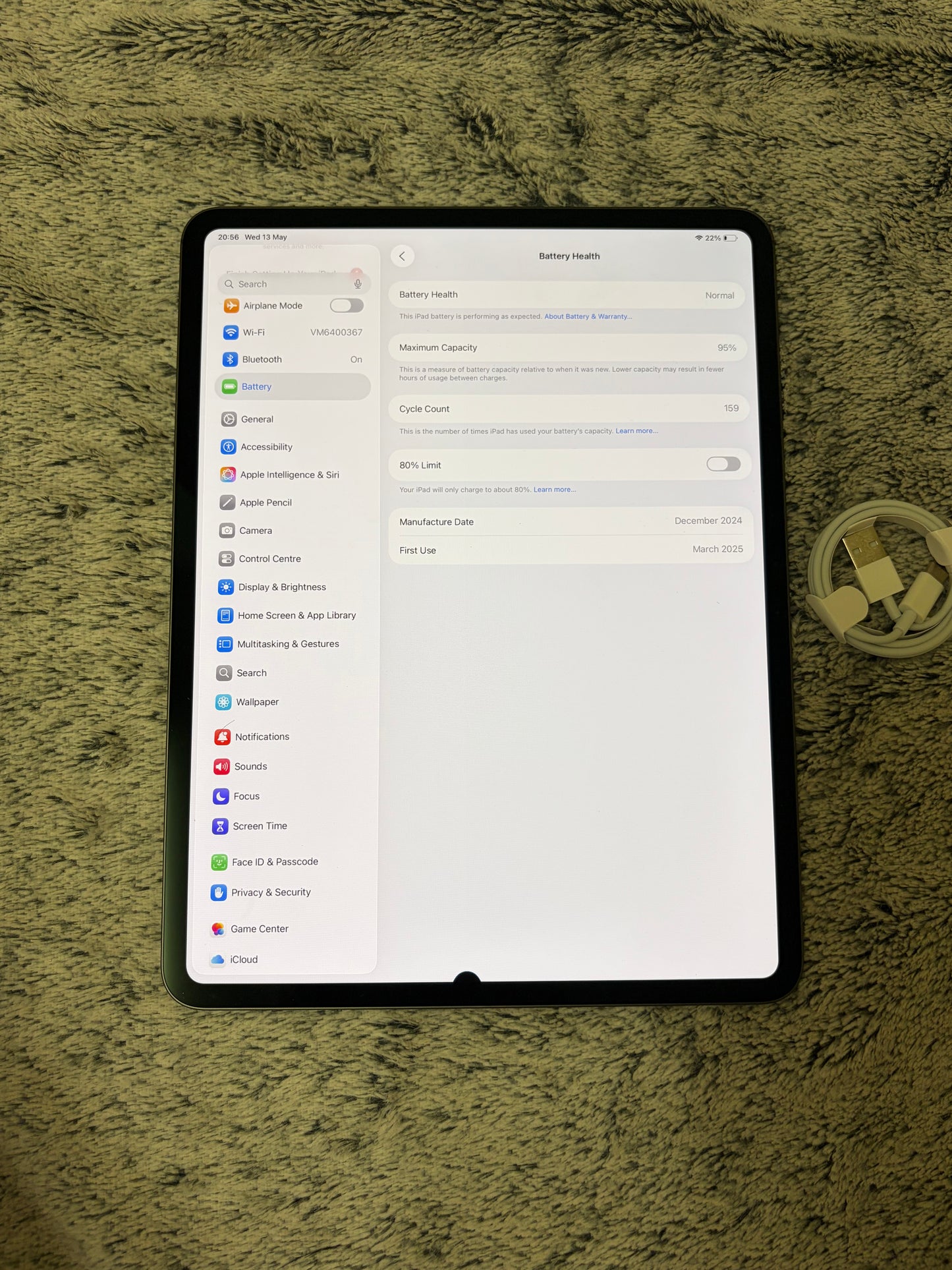 Apple iPad Pro 13 inch M4 (2024) 1TB WiFi - Damaged OLED - REPAIR!