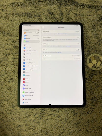 Apple iPad Pro 13 inch M4 (2024) 1TB WiFi - Damaged OLED - REPAIR!