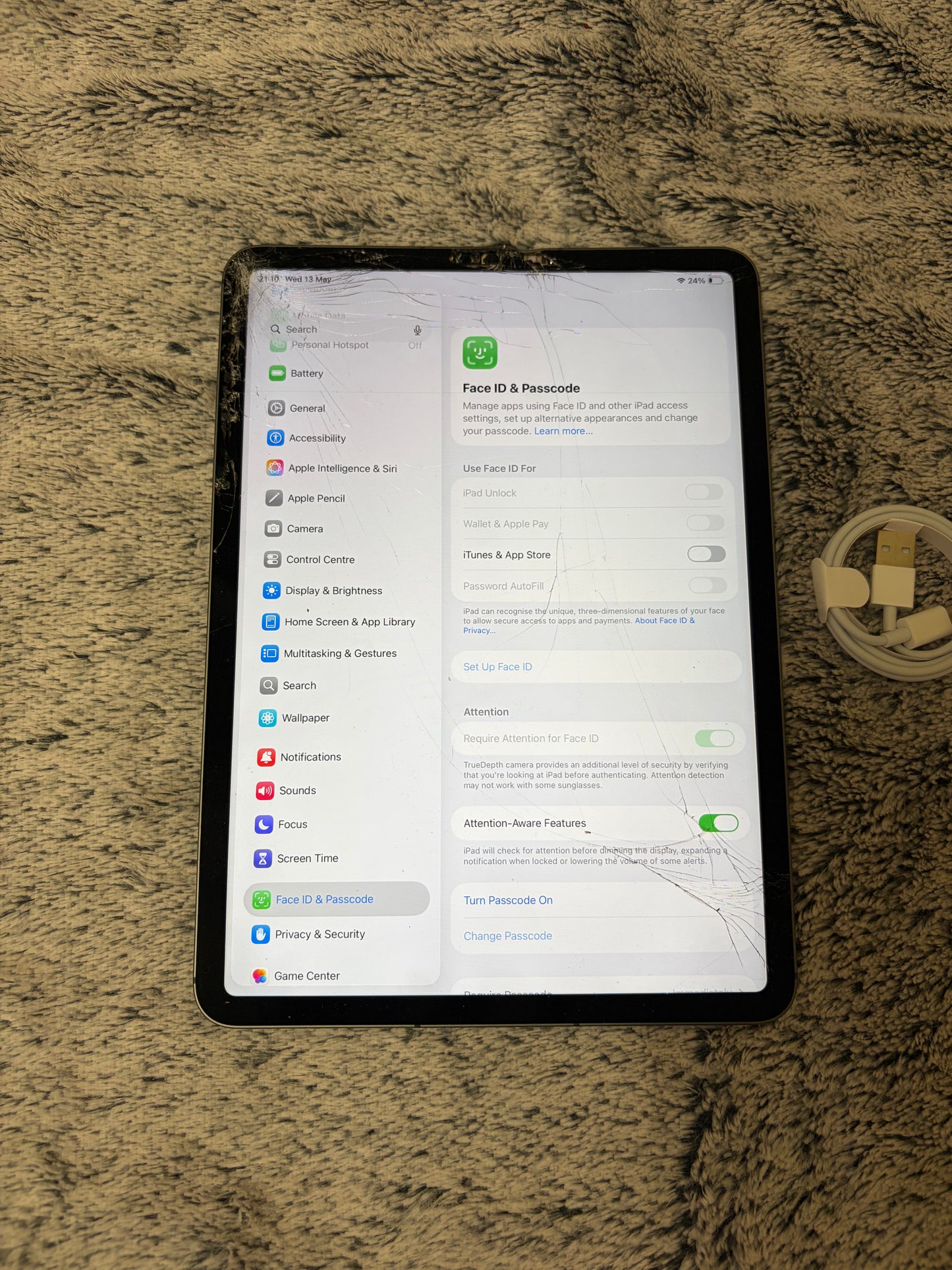 Apple iPad Pro 11 inch 3rd Gen (M1-2021) 128gb WiFi/Cellular - Cracked Glass - REPAIR!
