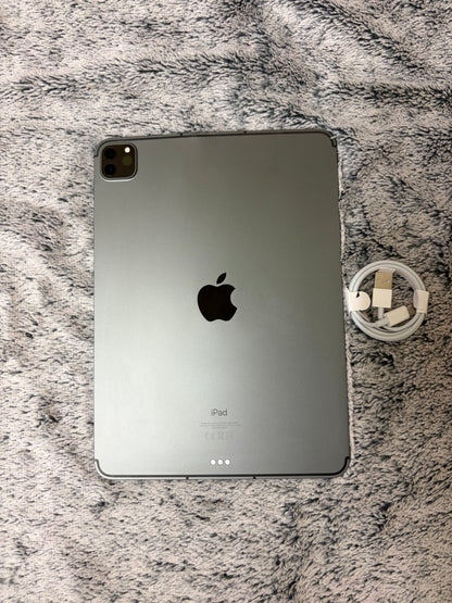 Apple iPad Pro 11 inch 3rd Gen (M1-2021) 128gb WiFi/Cellular - Cracked Glass - REPAIR!