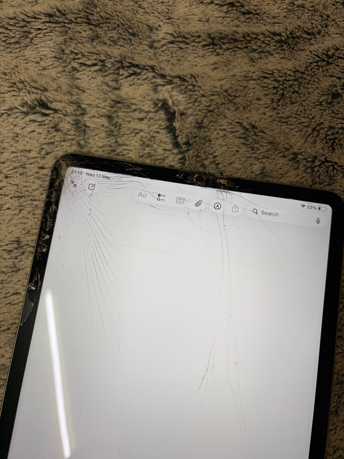 Apple iPad Pro 11 inch 3rd Gen (M1-2021) 128gb WiFi/Cellular - Cracked Glass - REPAIR!