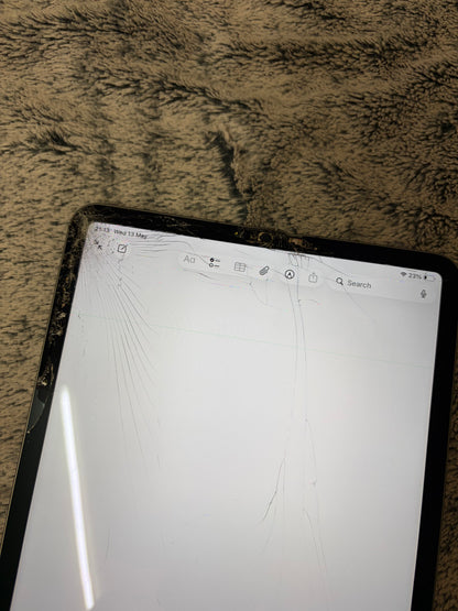 Apple iPad Pro 11 inch 3rd Gen (M1-2021) 128gb WiFi/Cellular - Cracked Glass - REPAIR!