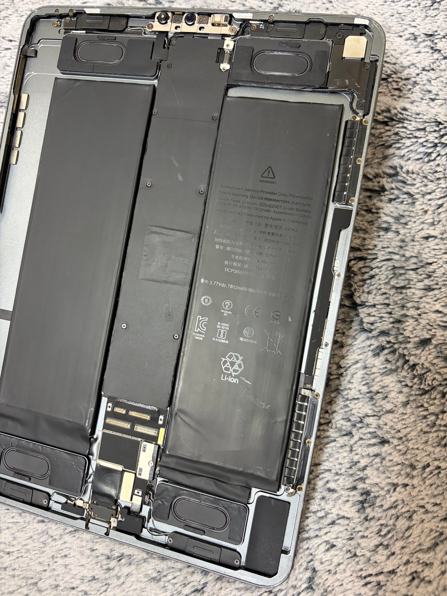 Apple iPad Pro 11 inch 1st Gen 64gb WiFi - Logic Board Fault - Repairs.
