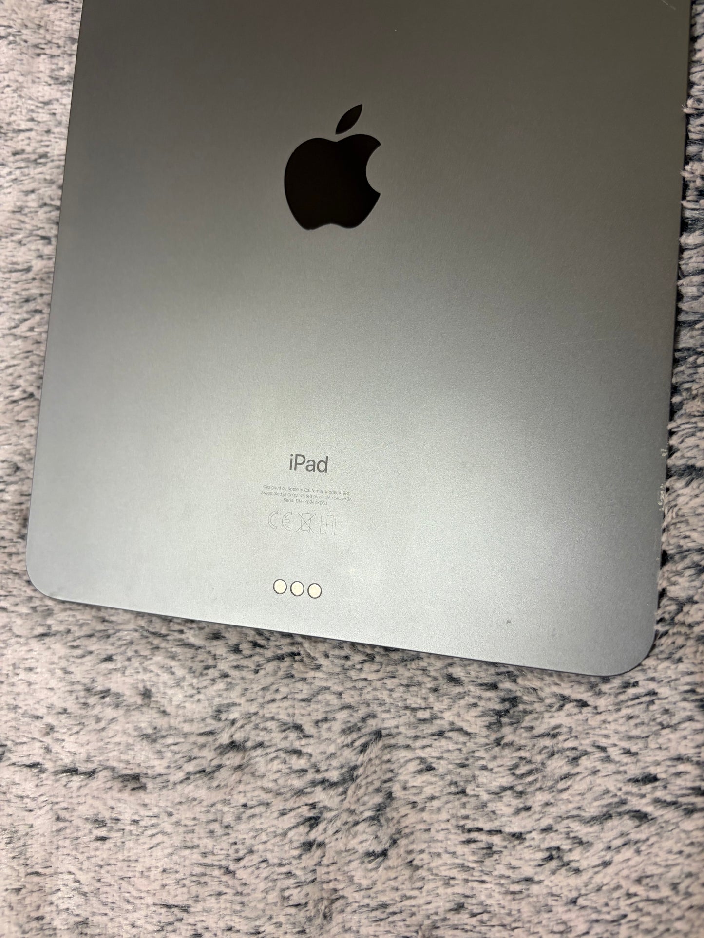 Apple iPad Pro 11 inch 1st Gen 64gb WiFi - Logic Board Fault - Repairs.
