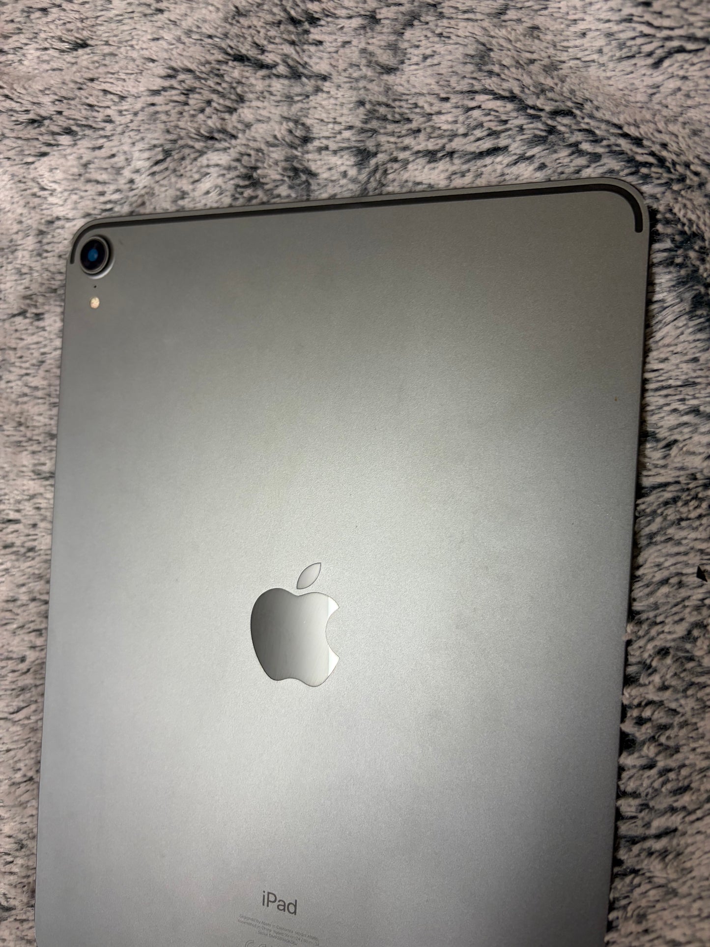Apple iPad Pro 11 inch 1st Gen 64gb WiFi - Logic Board Fault - Repairs.