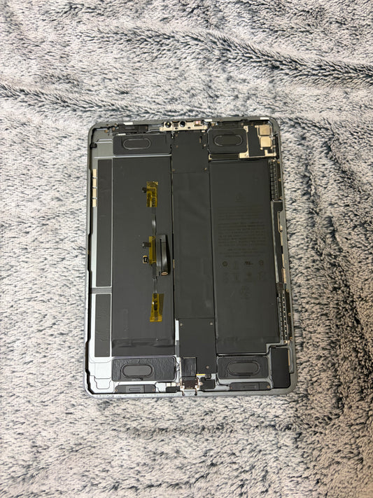 Apple iPad Pro 11 inch 2nd Gen (2020) 128gb WiFi - Logic Board Fault - Repairs.