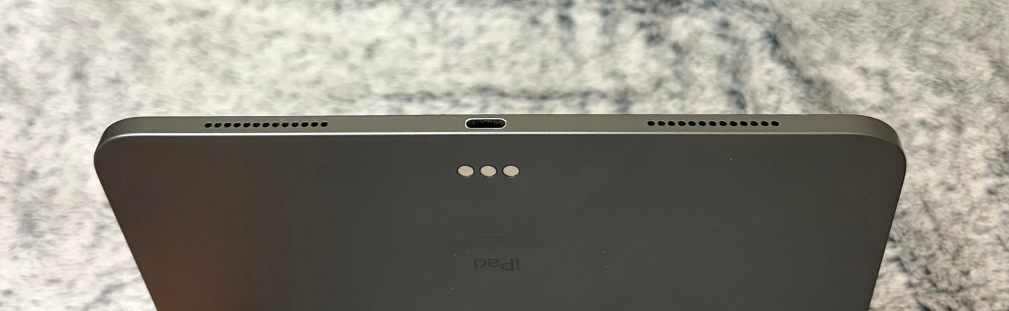 Apple iPad Pro 11 inch 2nd Gen (2020) 128gb WiFi - Logic Board Fault - Repairs.