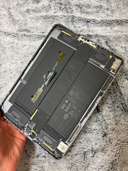 Apple iPad Pro 11 inch 2nd Gen (2020) 256gb Wifi/Cellular - Logic Board Fault - Repairs.