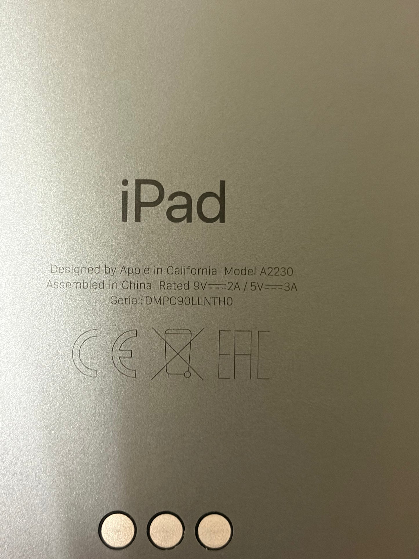 Apple iPad Pro 11 inch 2nd Gen (2020) 256gb Wifi/Cellular - Logic Board Fault - Repairs.