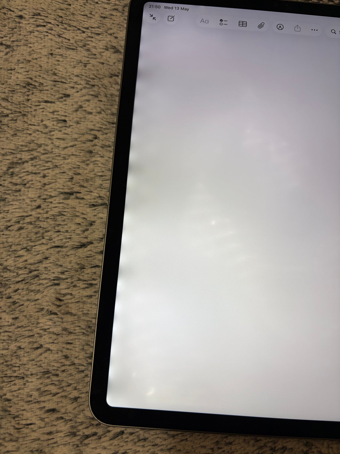 Apple iPad Pro 11 inch 3nd Gen (M1-2021) - 256gb WiFi/Cellular - Minor Fault.