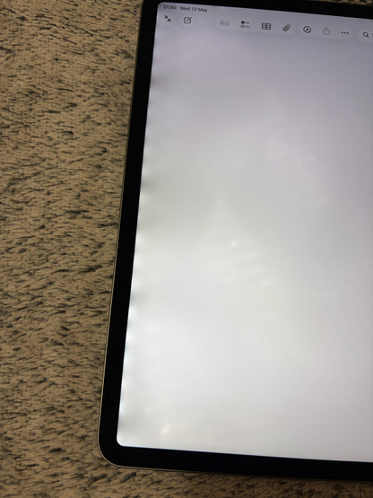 Apple iPad Pro 11 inch 3nd Gen (M1-2021) - 256gb WiFi/Cellular - Minor Fault.