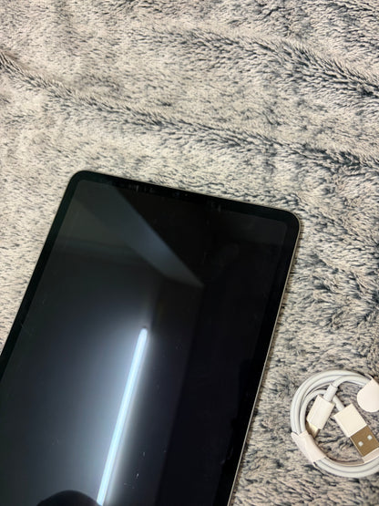 Apple iPad Pro 11 inch 3nd Gen (M1-2021) - 256gb WiFi/Cellular - Minor Fault.