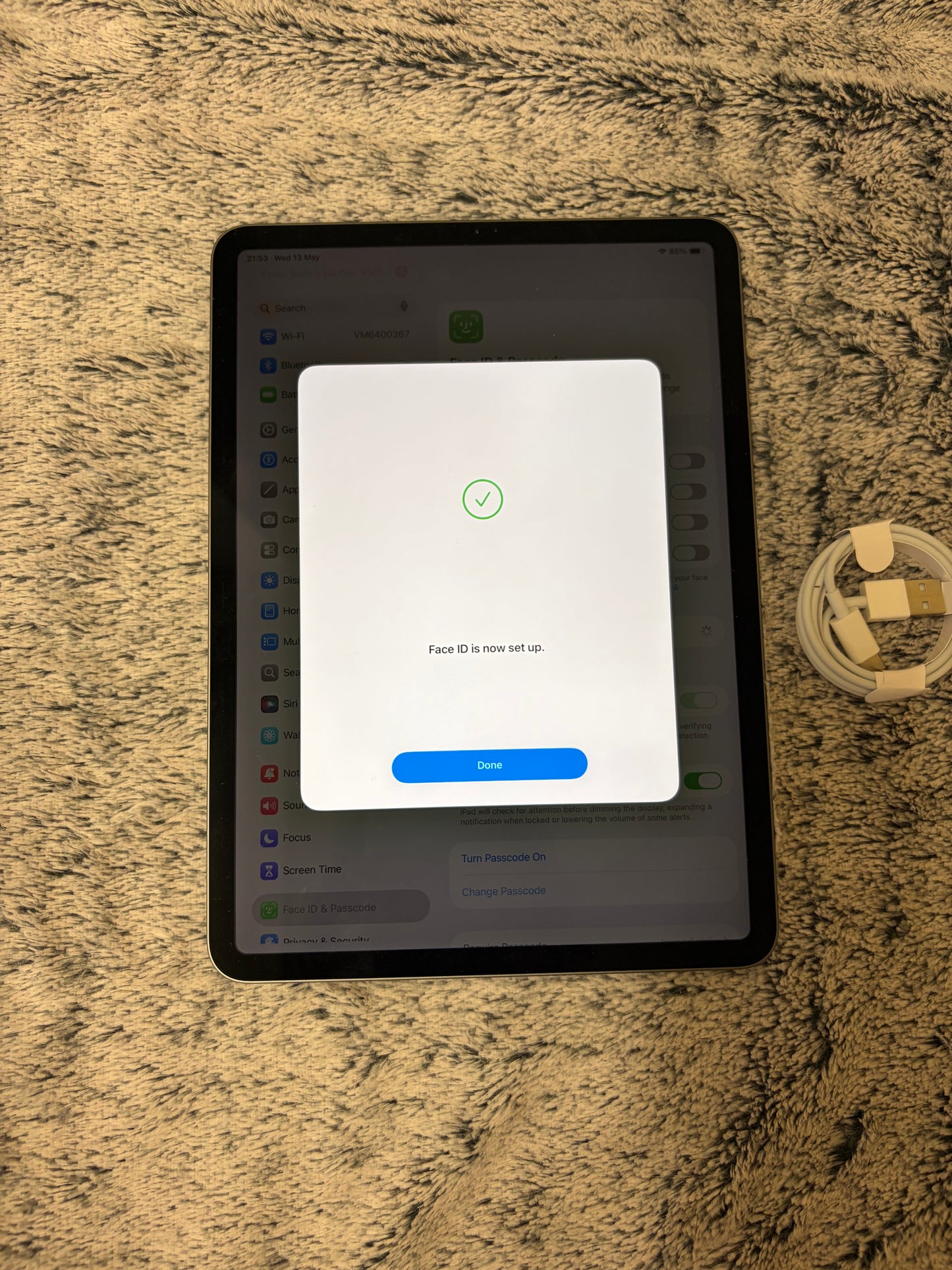 Apple iPad Pro 11 inch 2nd Gen (2020) - 128gb WiFi - Fully Working.