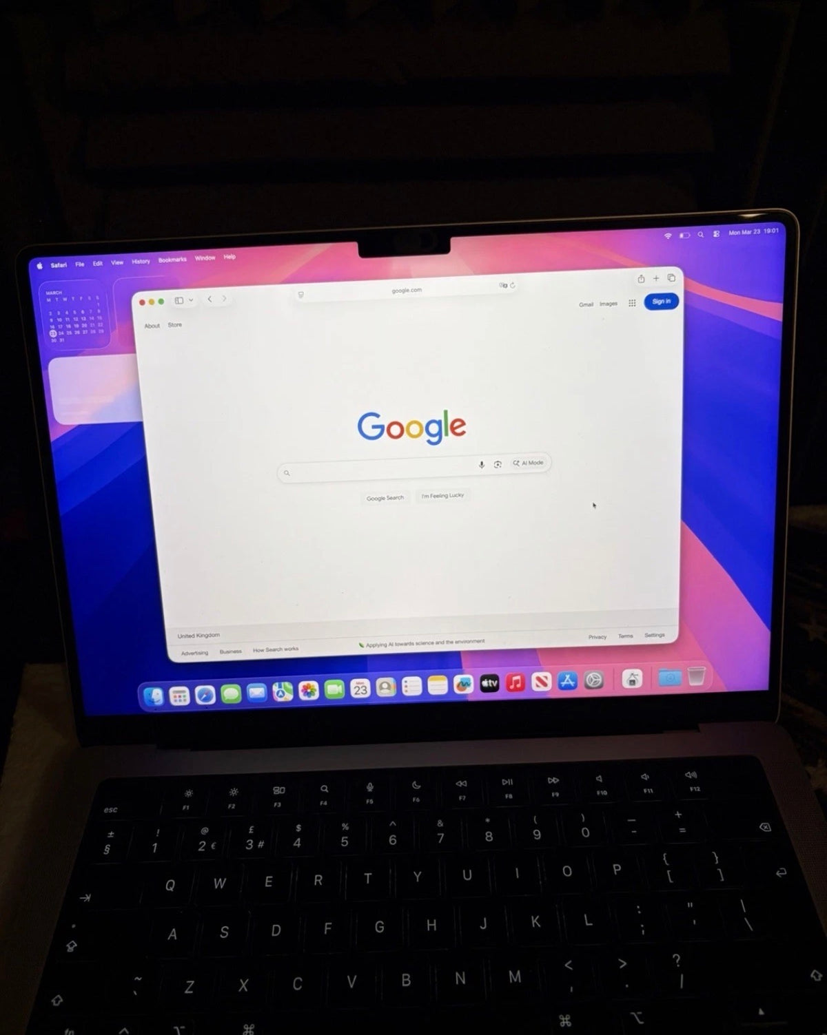 Apple Macbook Pro 14 inch 2023 - M2 MAX, 32gb RAM, 1TB SSD - MDM Bypassed.